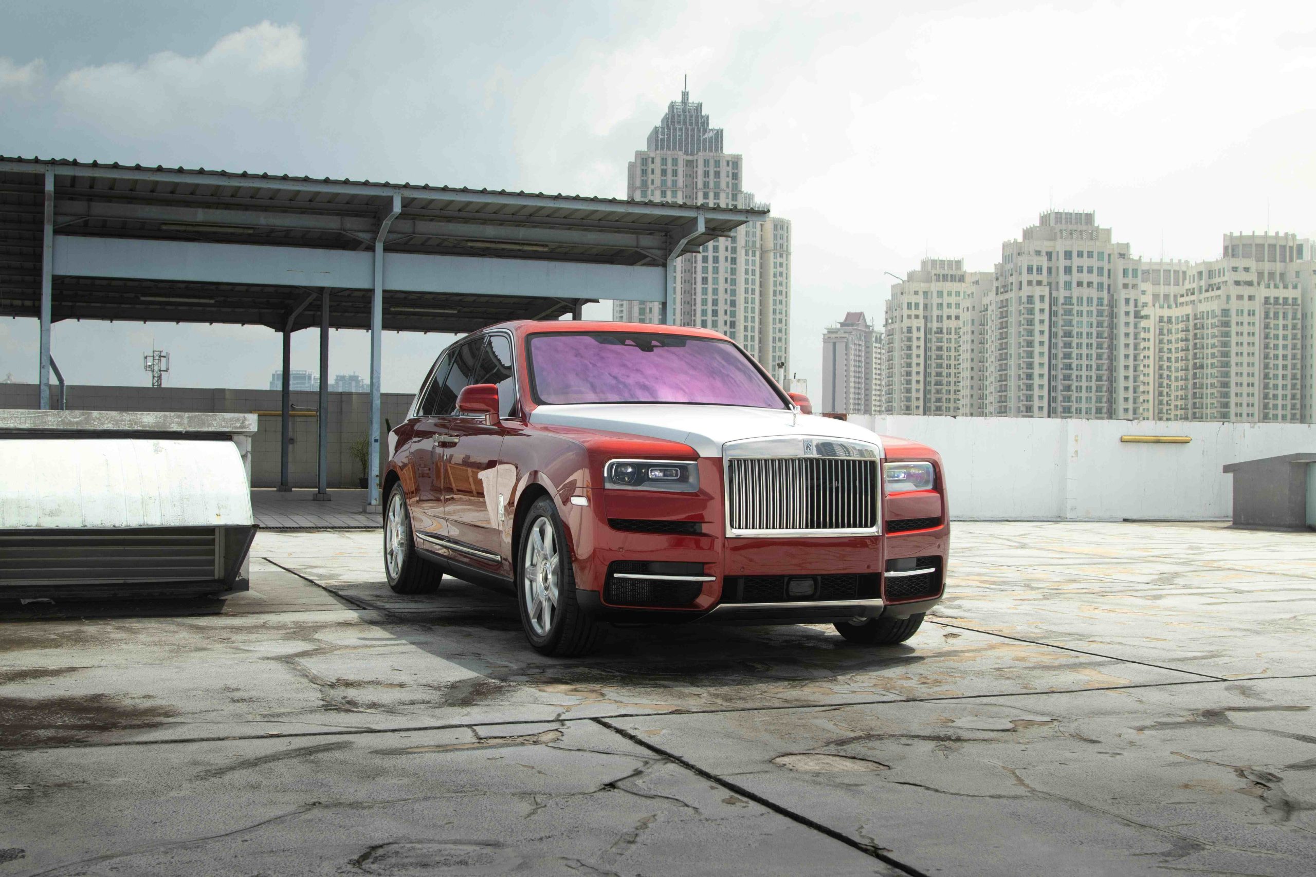 How roll Royce is the best to rent in Dubai? 